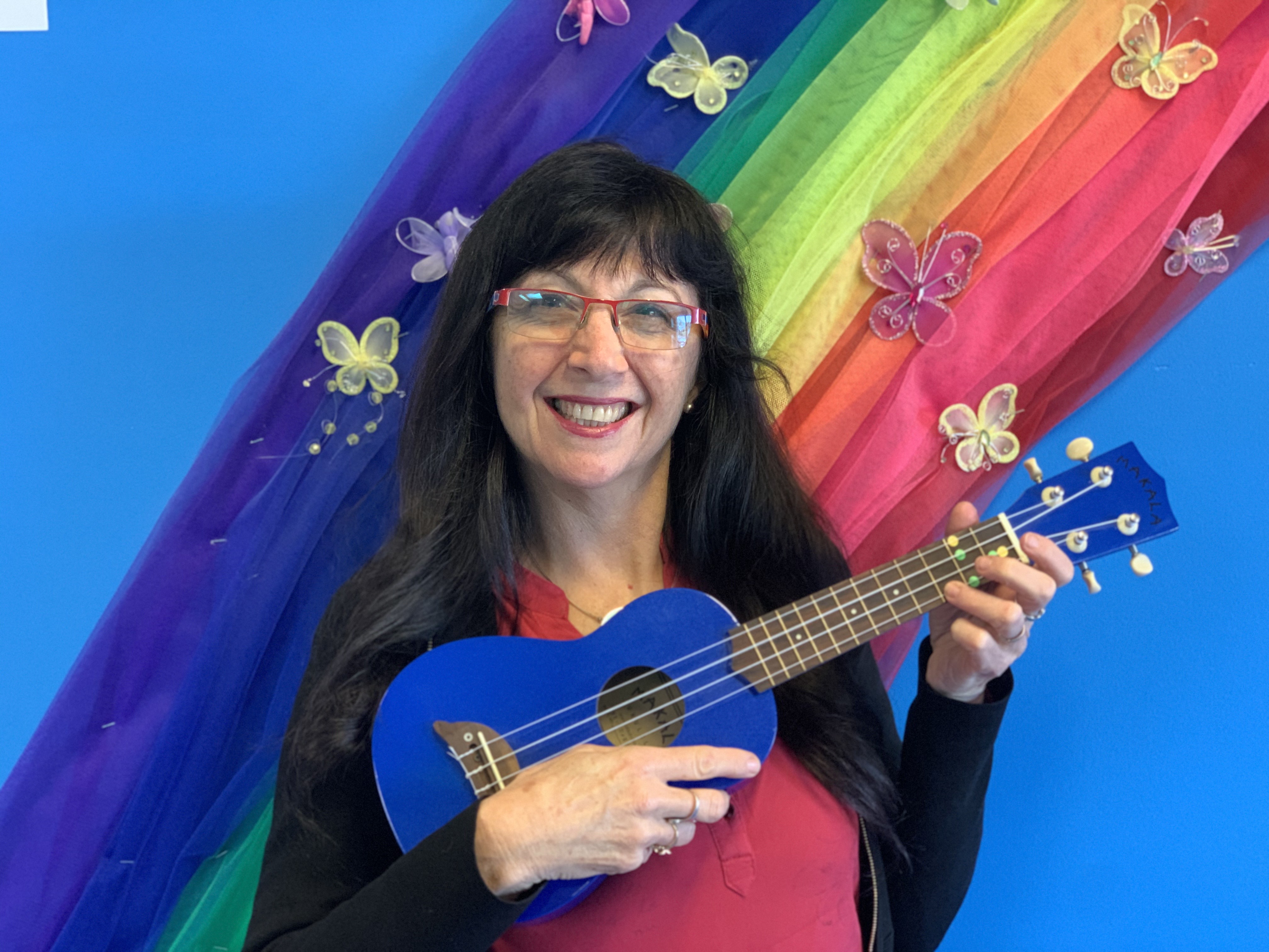 Uke'n Sing & Play Ukulele